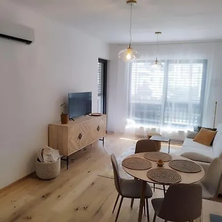 In The Centre - Free Garage Parking * Bratislava