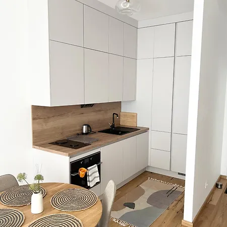 Appartement In The Centre - Free Garage Parking *